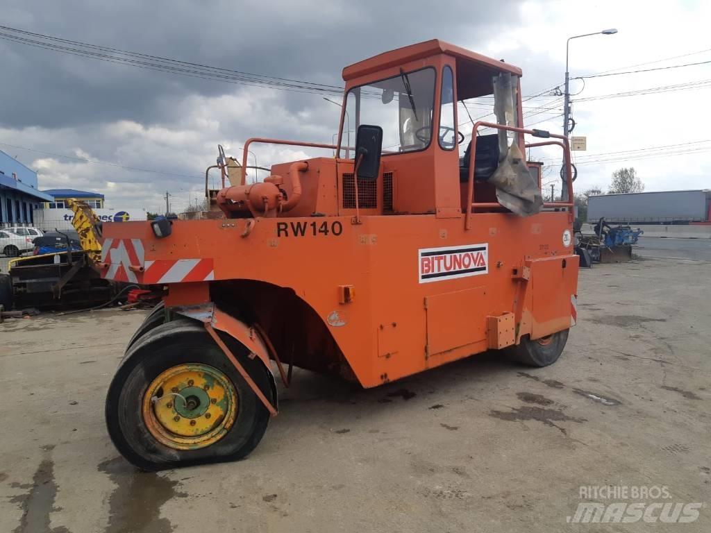 MBU RW140 Pneumatikus kerekes hengerek