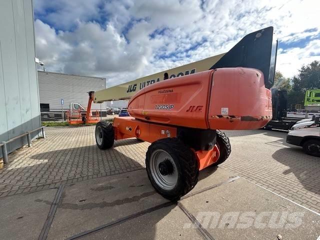 JLG 1200 SJP Teleszkópos emelők