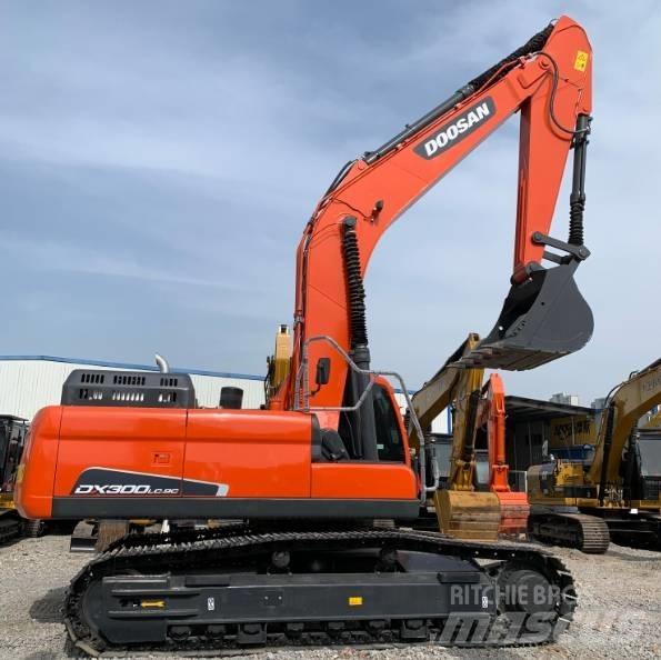 Doosan DX 300 LC-9C Lánctalpas kotrók