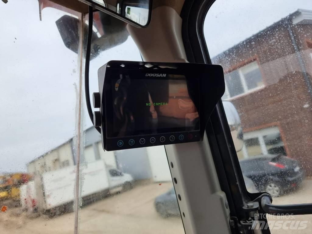 Doosan DL 200-3 Gumikerekes homlokrakodók