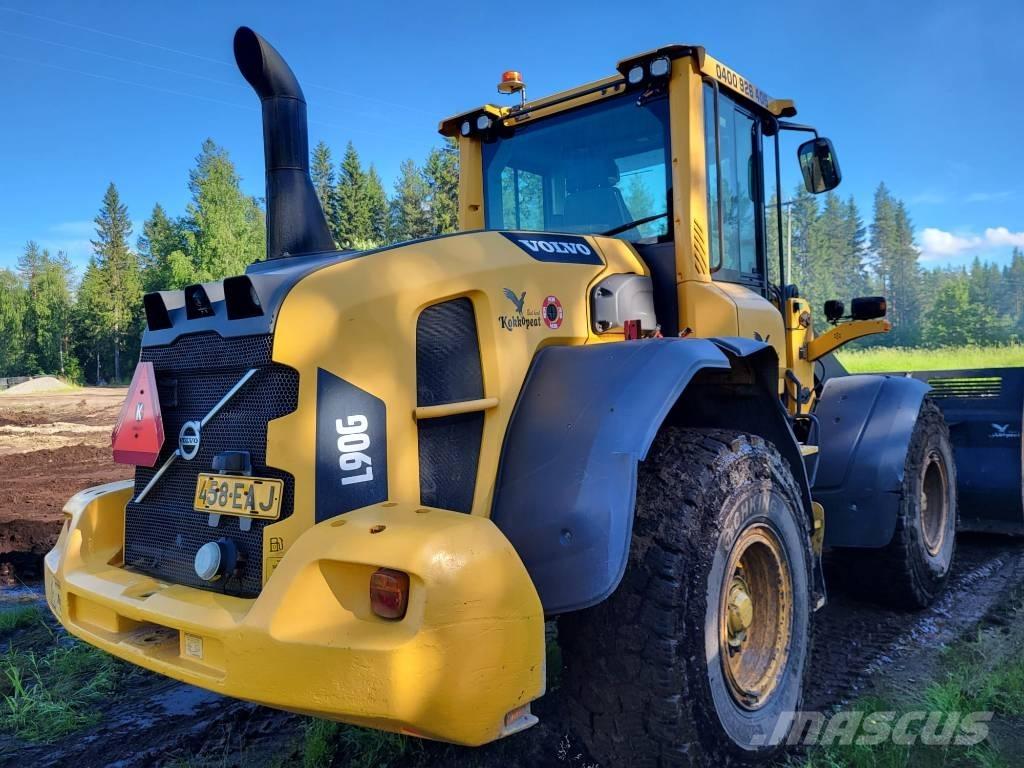 Volvo L 90 G Gumikerekes homlokrakodók
