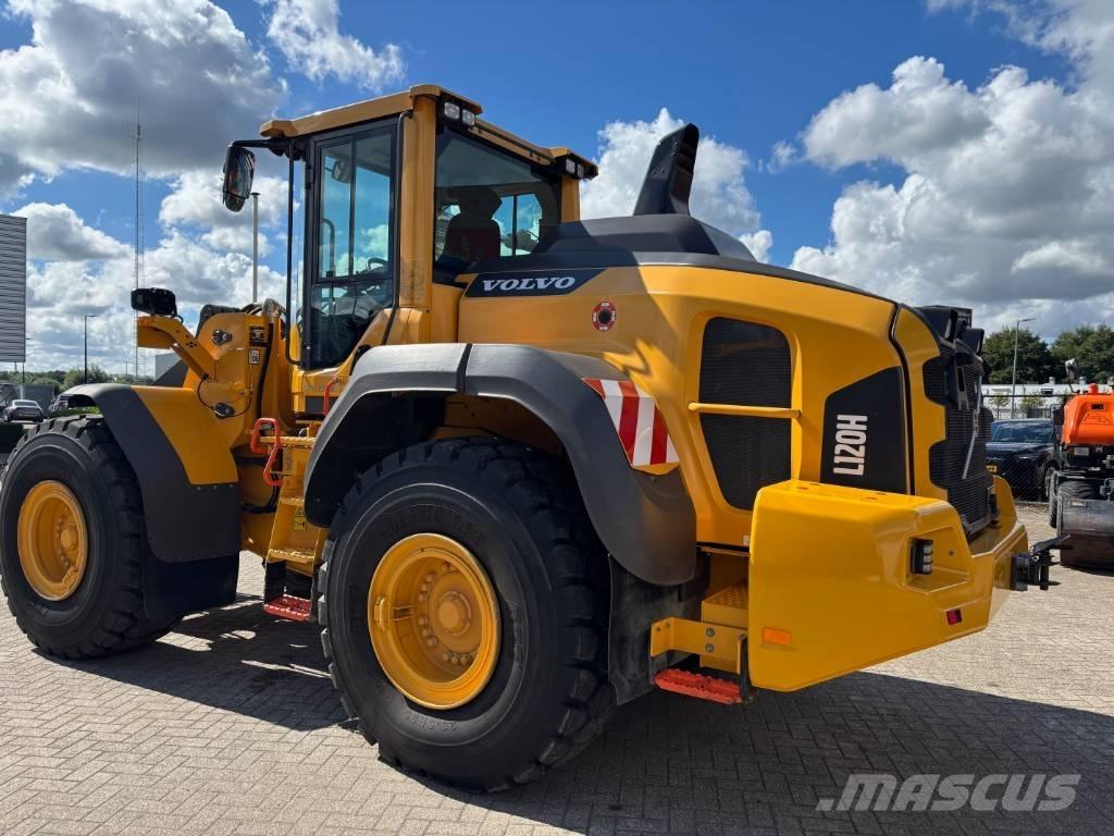 Volvo L 120 H Gumikerekes homlokrakodók