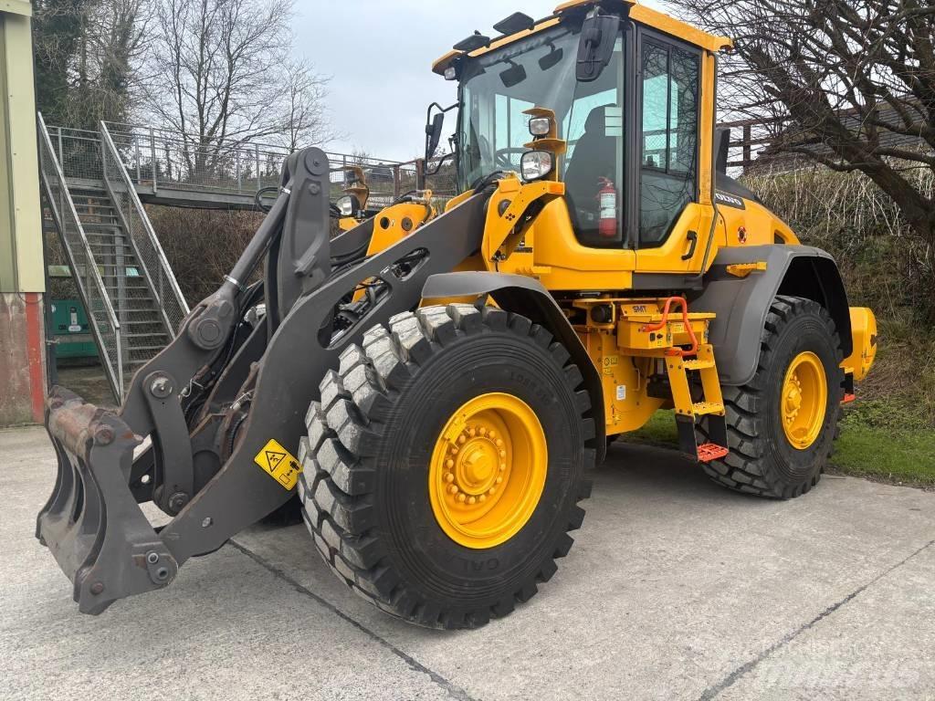 Volvo L90H Gumikerekes homlokrakodók