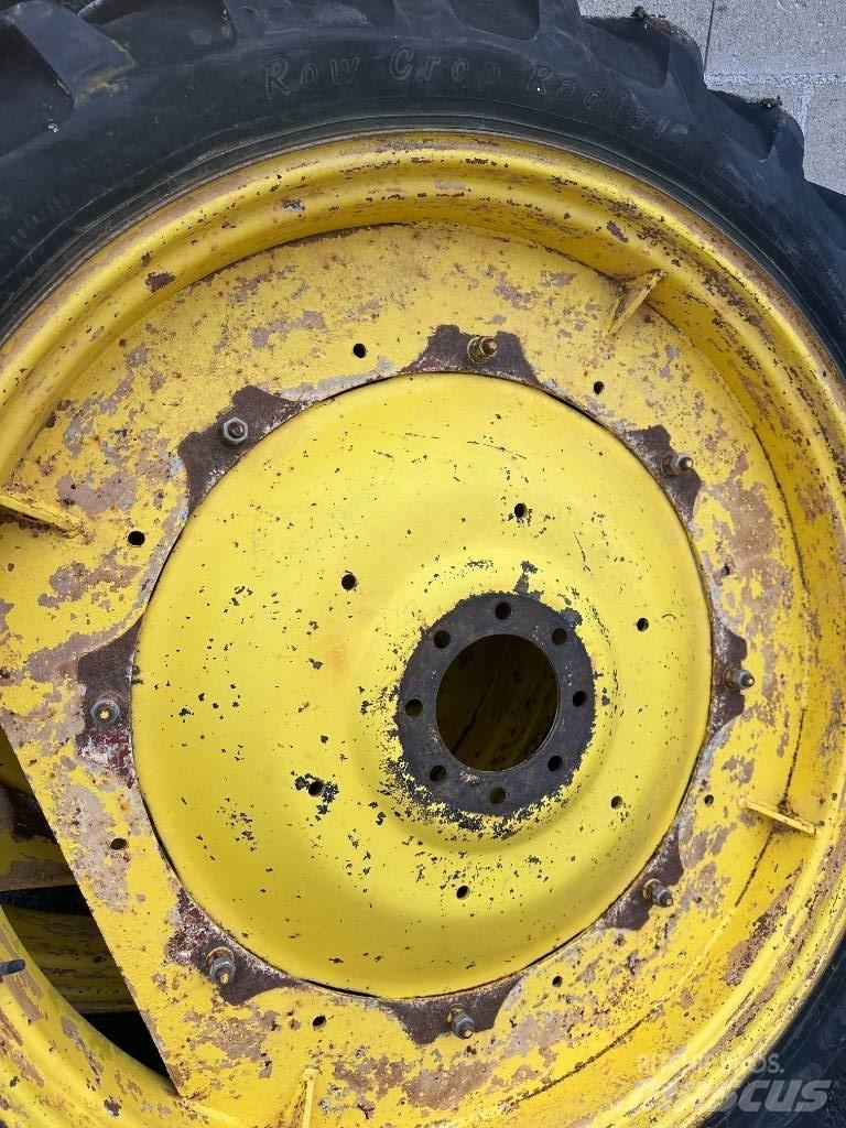 Alliance 230/95R44 Gumiabroncsok, kerekek és felnik