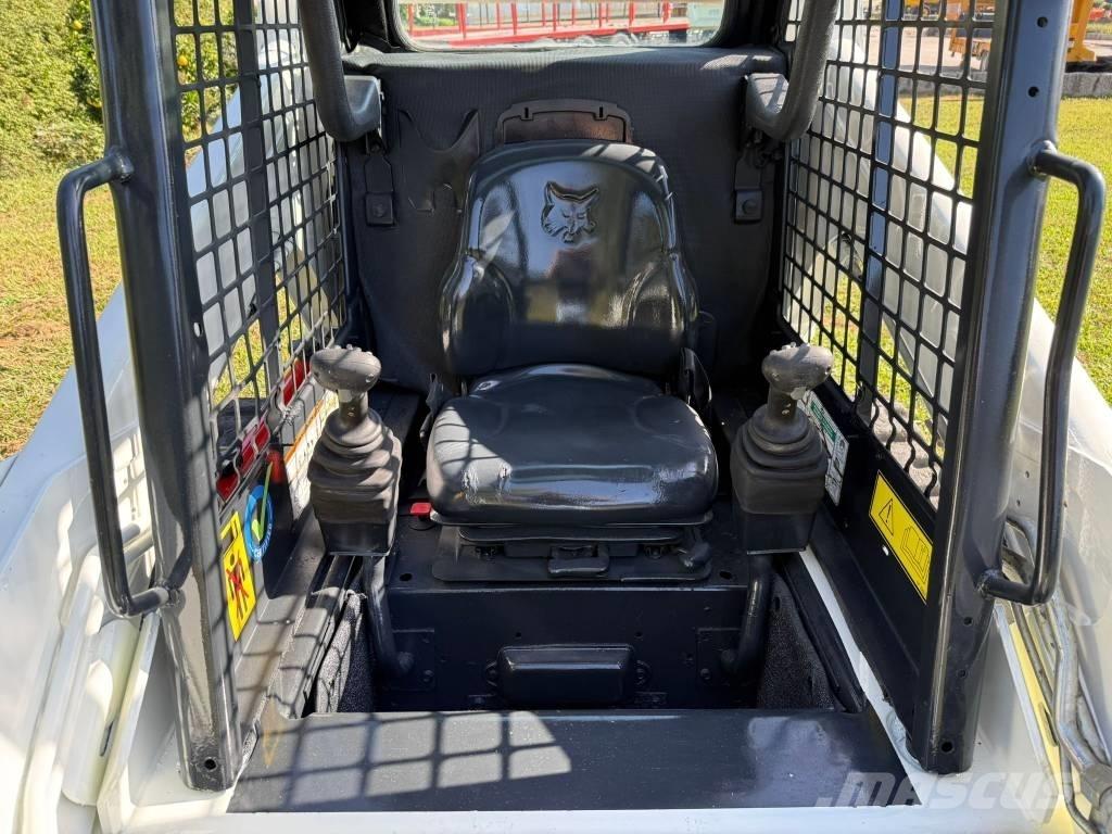Bobcat T 190 Lánctalpas homlokrakodók