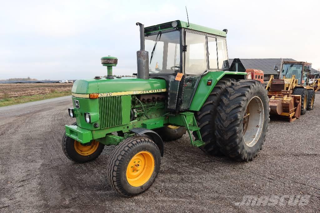 John Deere 3130 Traktorok