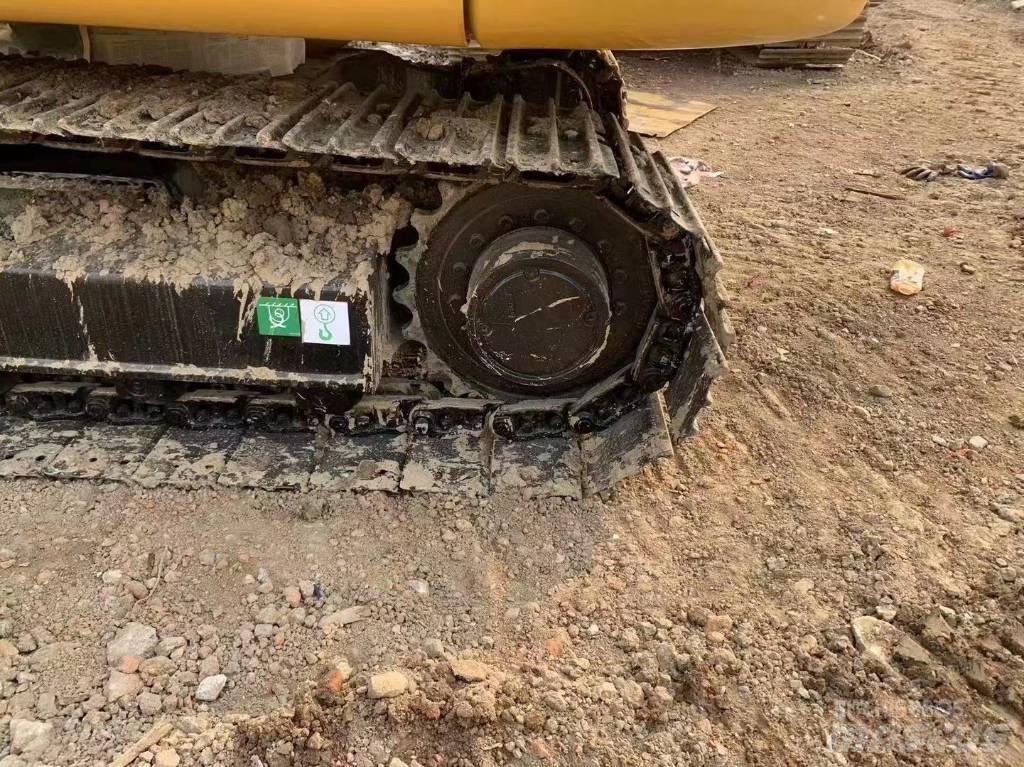 CAT 307 Lánctalpas kotrók