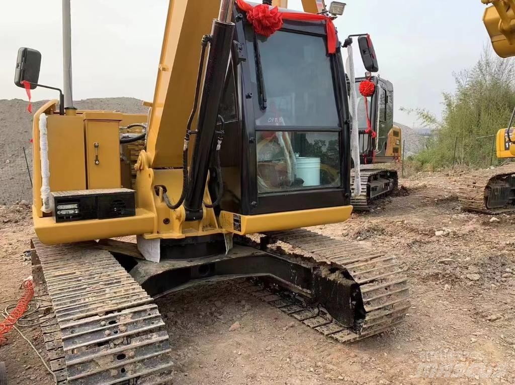CAT 307 Lánctalpas kotrók