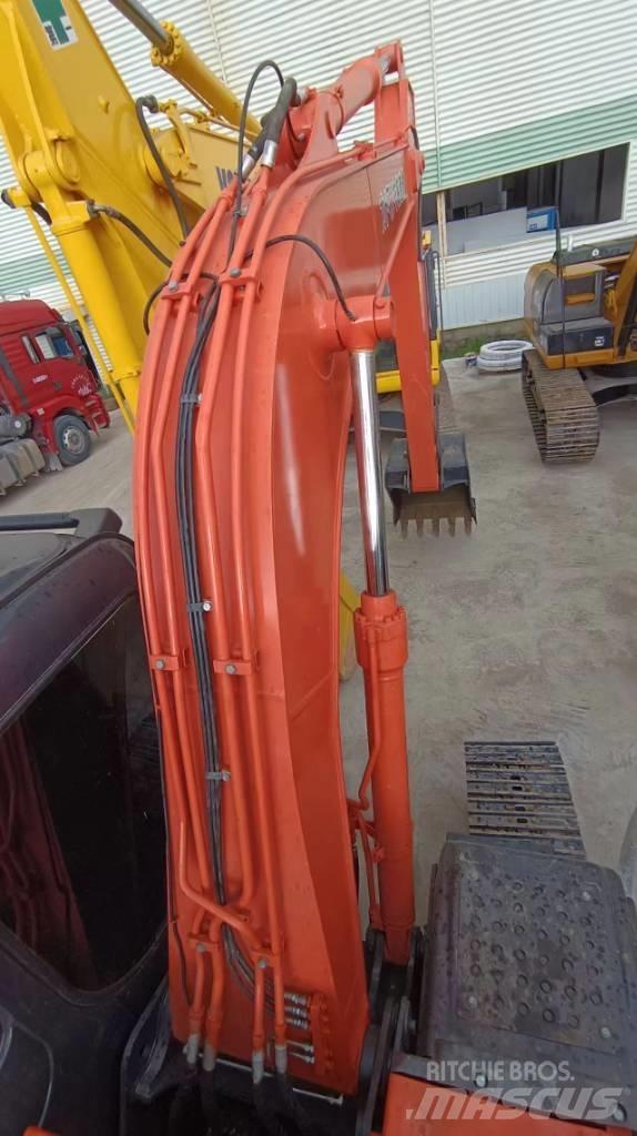 Hitachi ZX 120 Lánctalpas kotrók