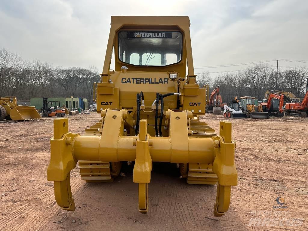 CAT D7G lánctalpas dózerek