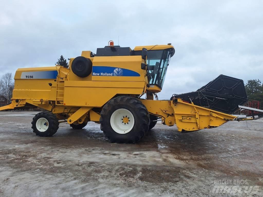 New Holland TC 56 RS Kombájnok