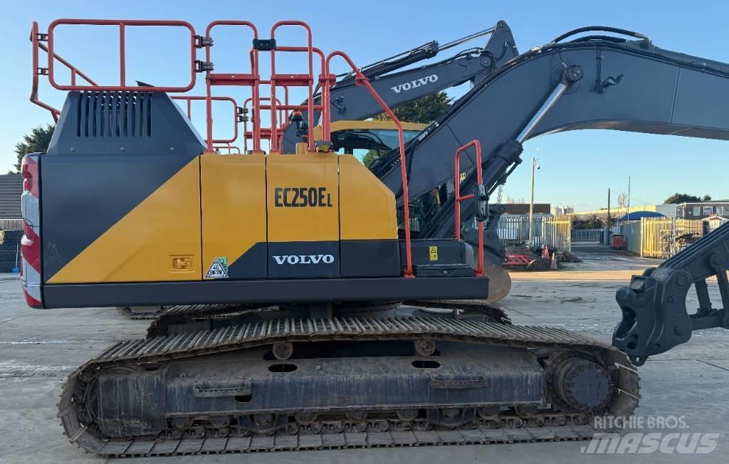 Volvo EC 250 EL Lánctalpas kotrók