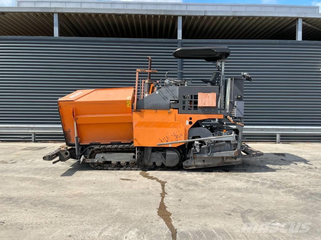 ABG TITAN 2820 Aszfalt terítõ gépek