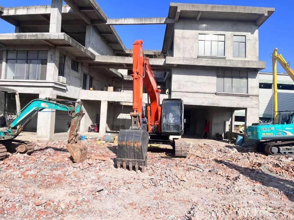 Hitachi ZX 120-6 Lánctalpas kotrók