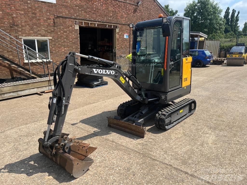 Volvo EC 18 E Mini kotrók < 7t