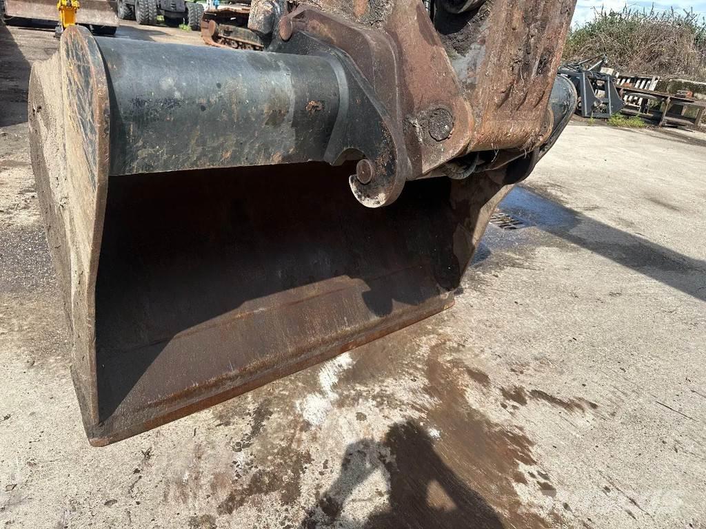 Volvo EC200 Lánctalpas kotrók