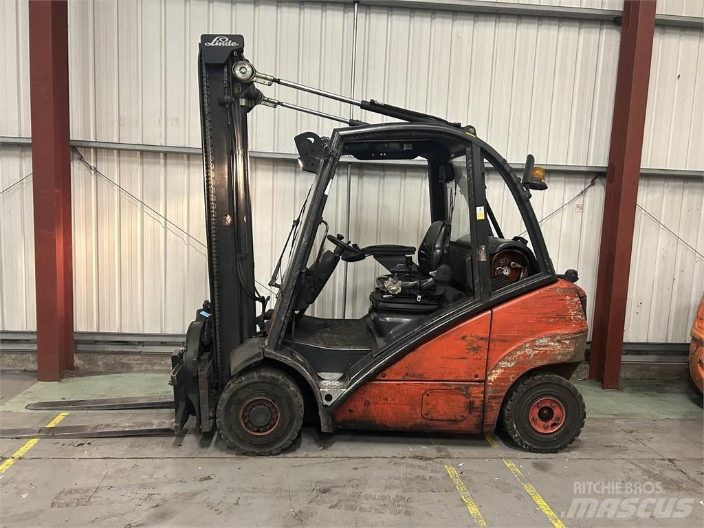 Linde H25T Gázüzemű targoncák