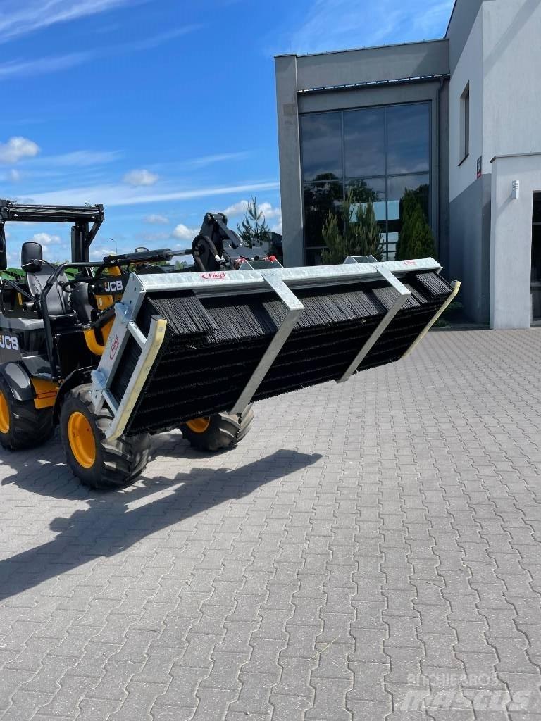 Fliegl Zamiatarka Egyéb mezőgazdasági gépek