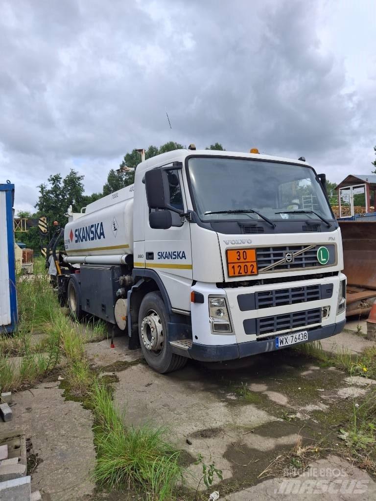  Volvo/Stokota FM/CS Tartályos teherautók