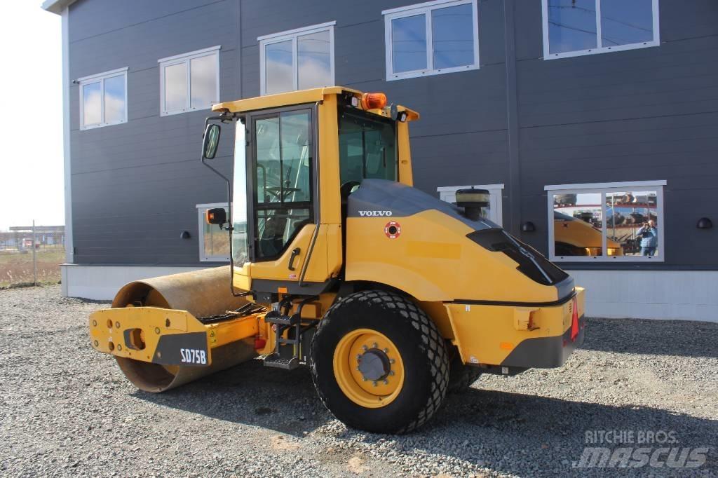 Volvo SD 75 B Egydobos hengerek