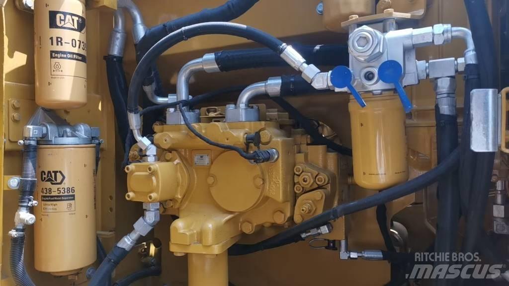 CAT 320gc Lánctalpas kotrók