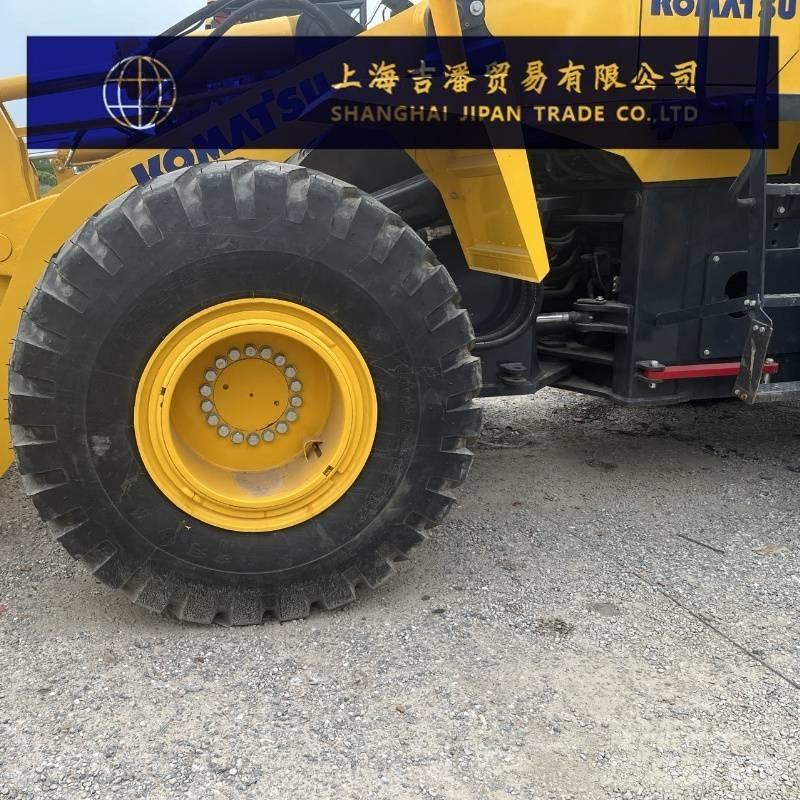 Komatsu WA 380 Gumikerekes homlokrakodók