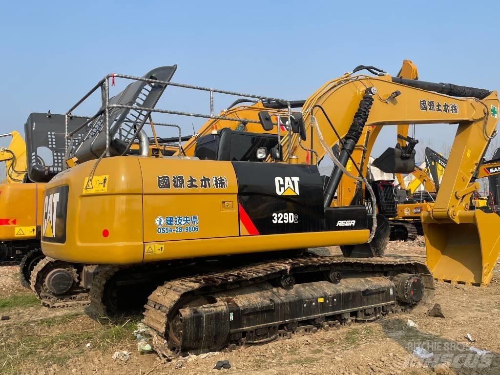 CAT 329D2 Közepes (midi) kotrók 7 t - 12 t