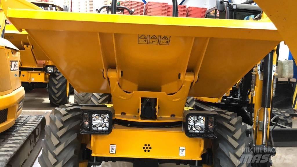 JCB 3STH 2S5 Mezei dömperek