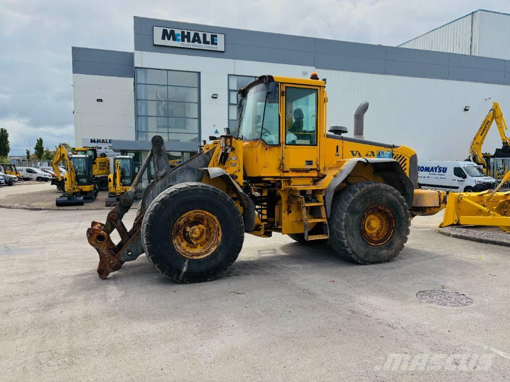 Volvo L110E Gumikerekes homlokrakodók