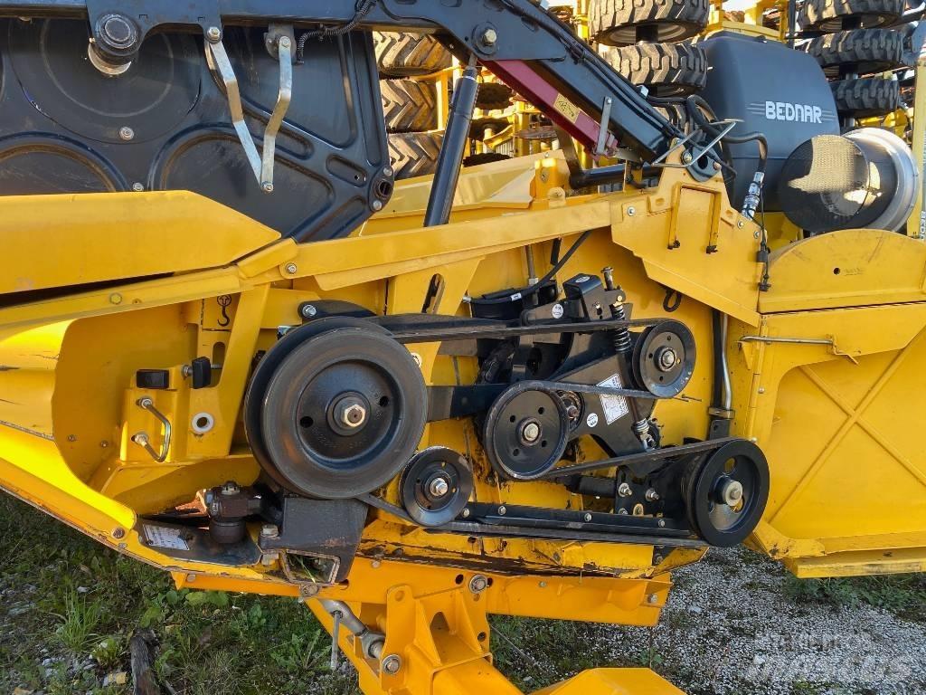 New Holland CX 8.90 Kombájnok