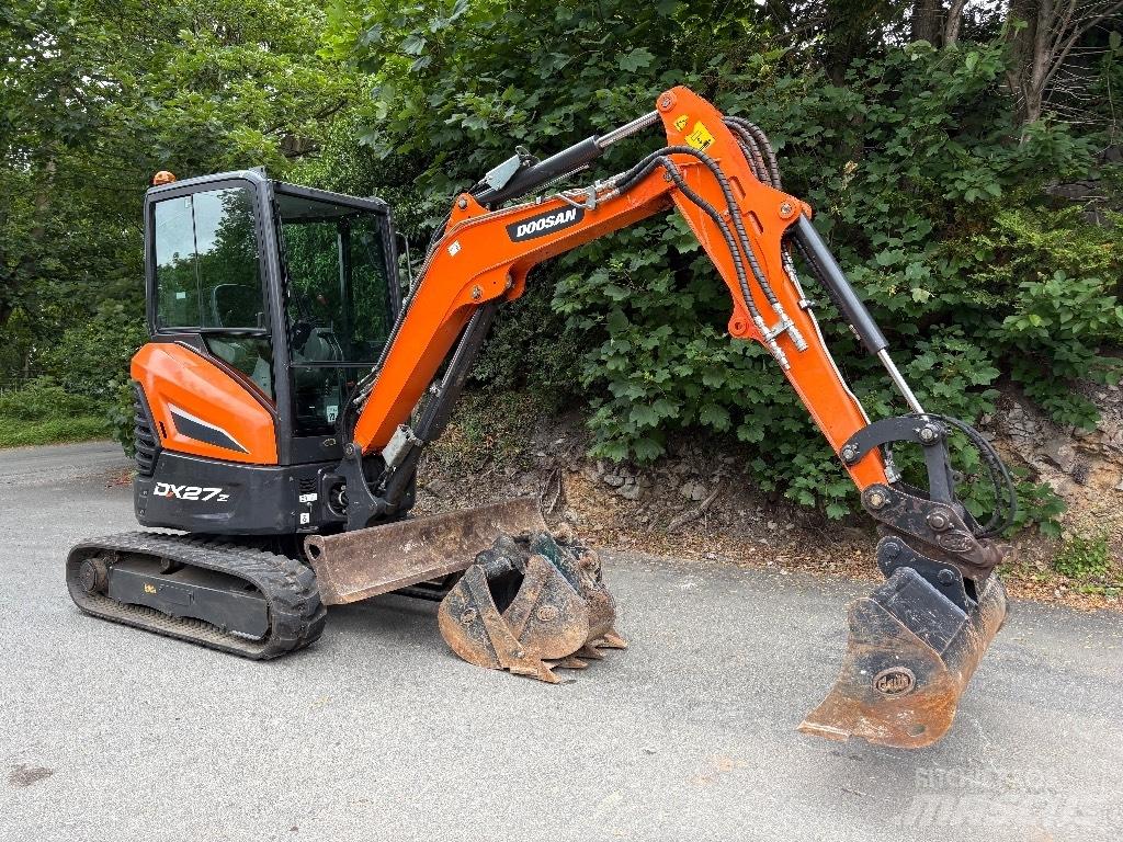 Doosan DX 27 Z Mini kotrók < 7t