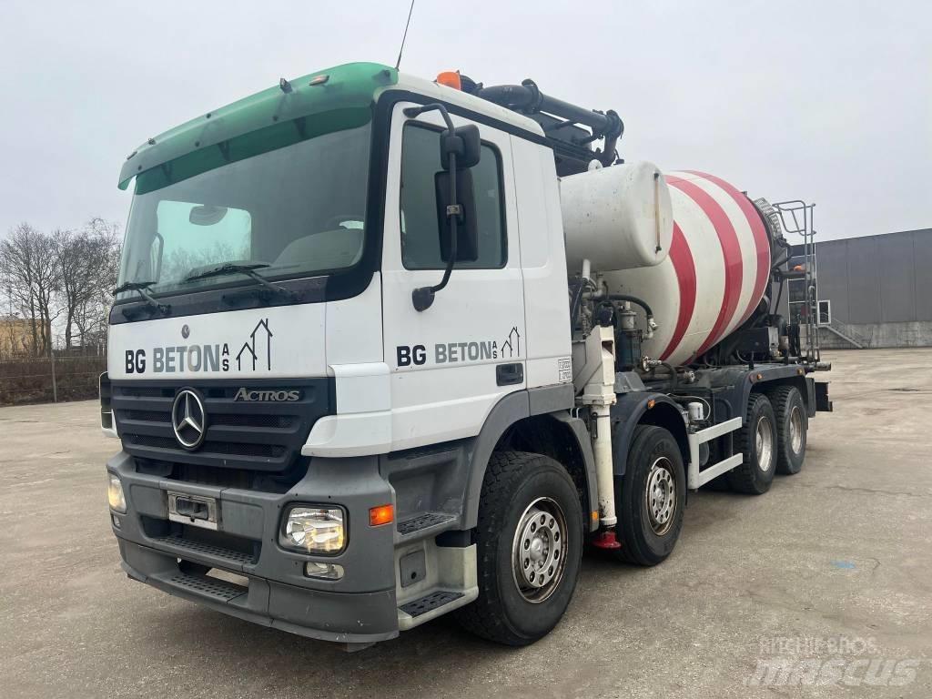 Mercedes-Benz 3244 Betonpumpák