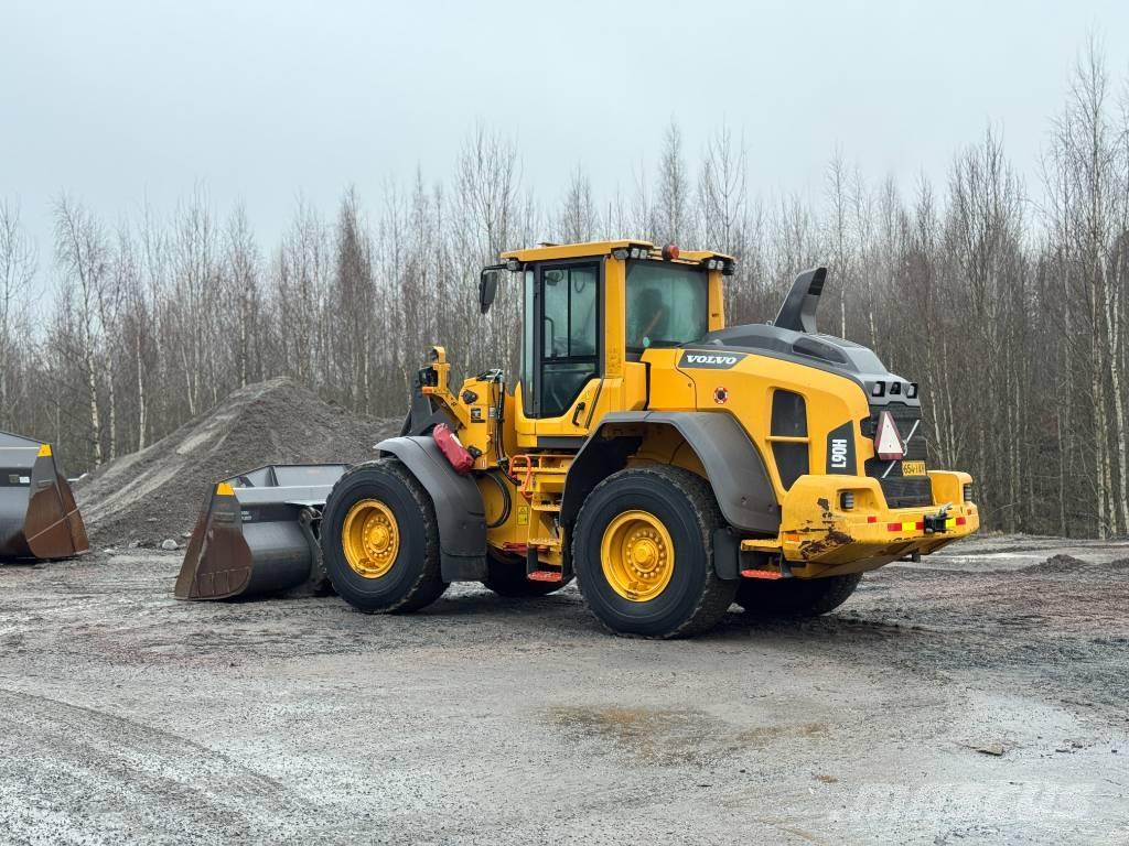 Volvo L 90 H Gumikerekes homlokrakodók