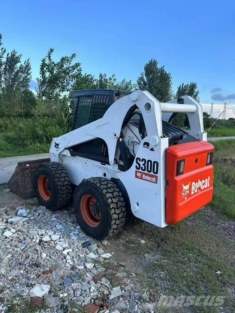 Bobcat S 300 Kompaktrakodók
