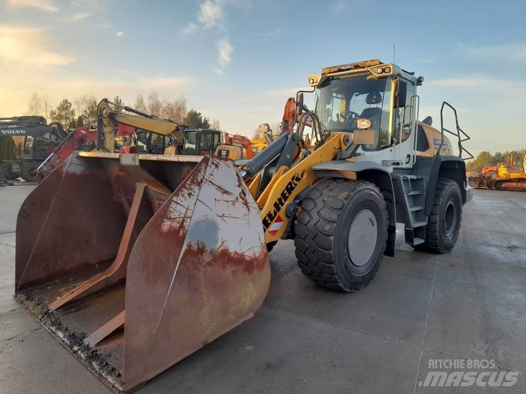 Liebherr L 550 Gumikerekes homlokrakodók