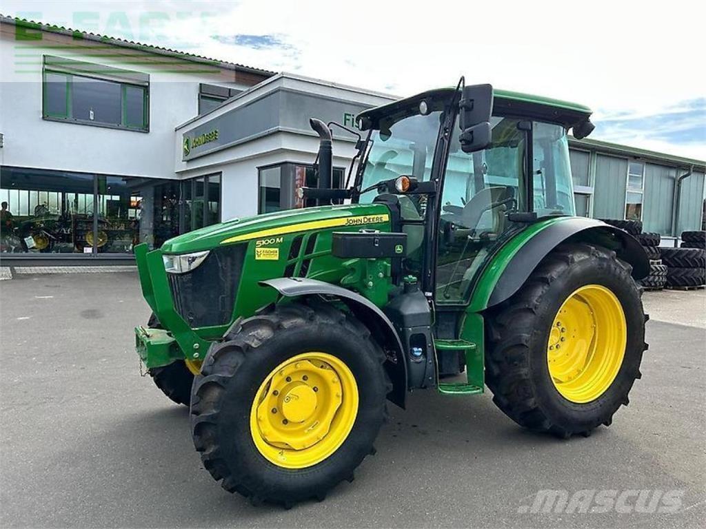 John Deere 5100m Traktorok