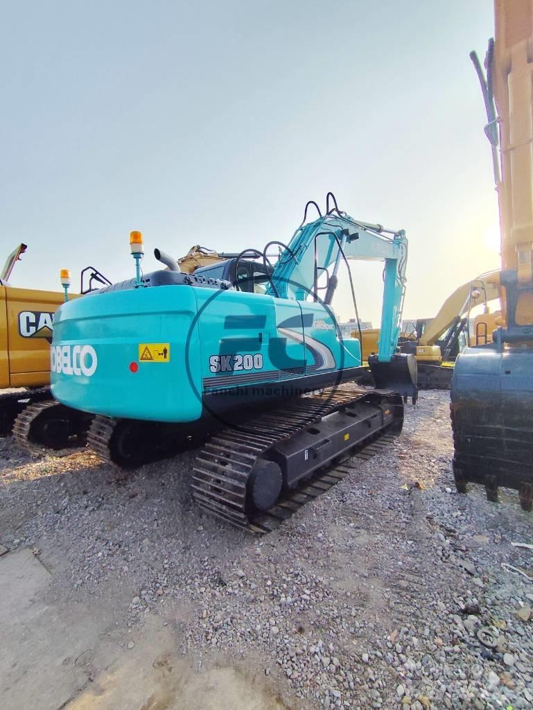 Kobelco SK 200 Lánctalpas kotrók