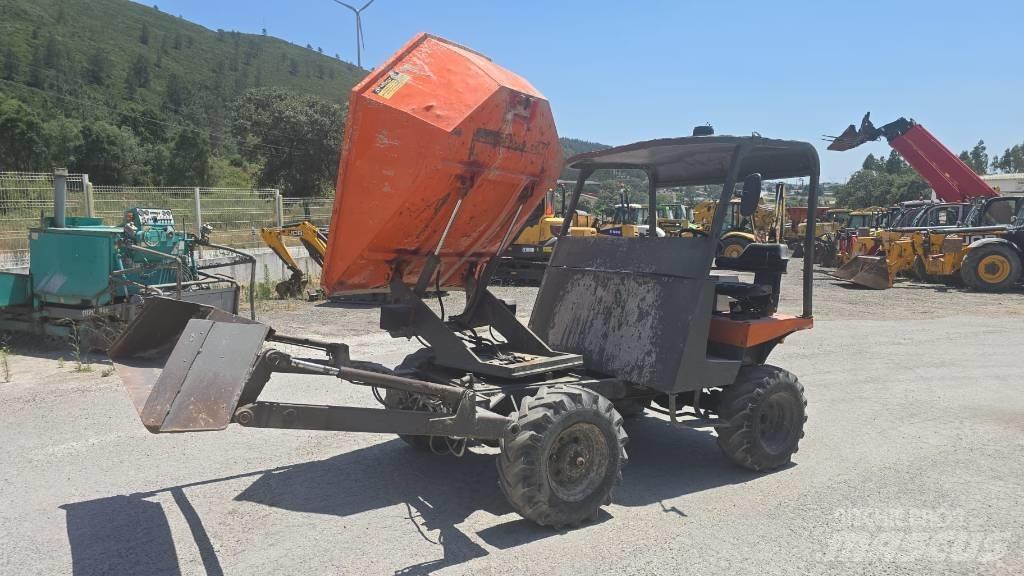 Ausa D 250 Mezei dömperek