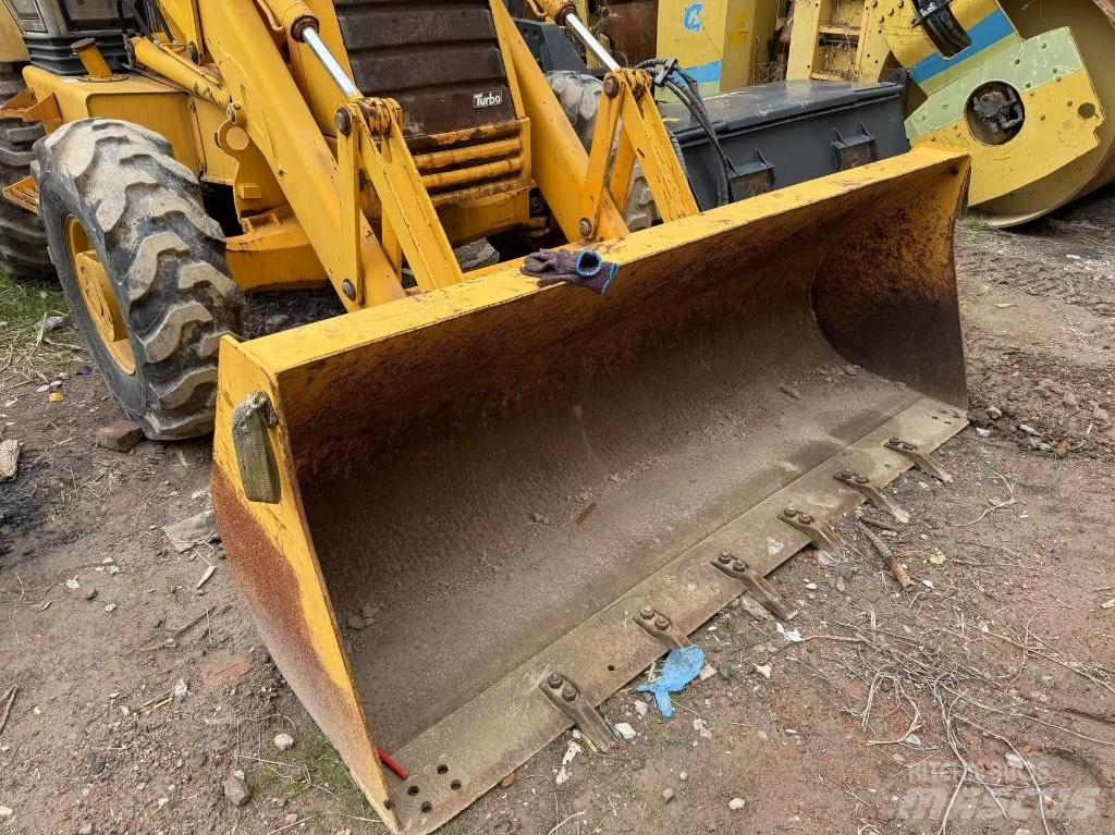 JCB 3 CX Kotrórakodók