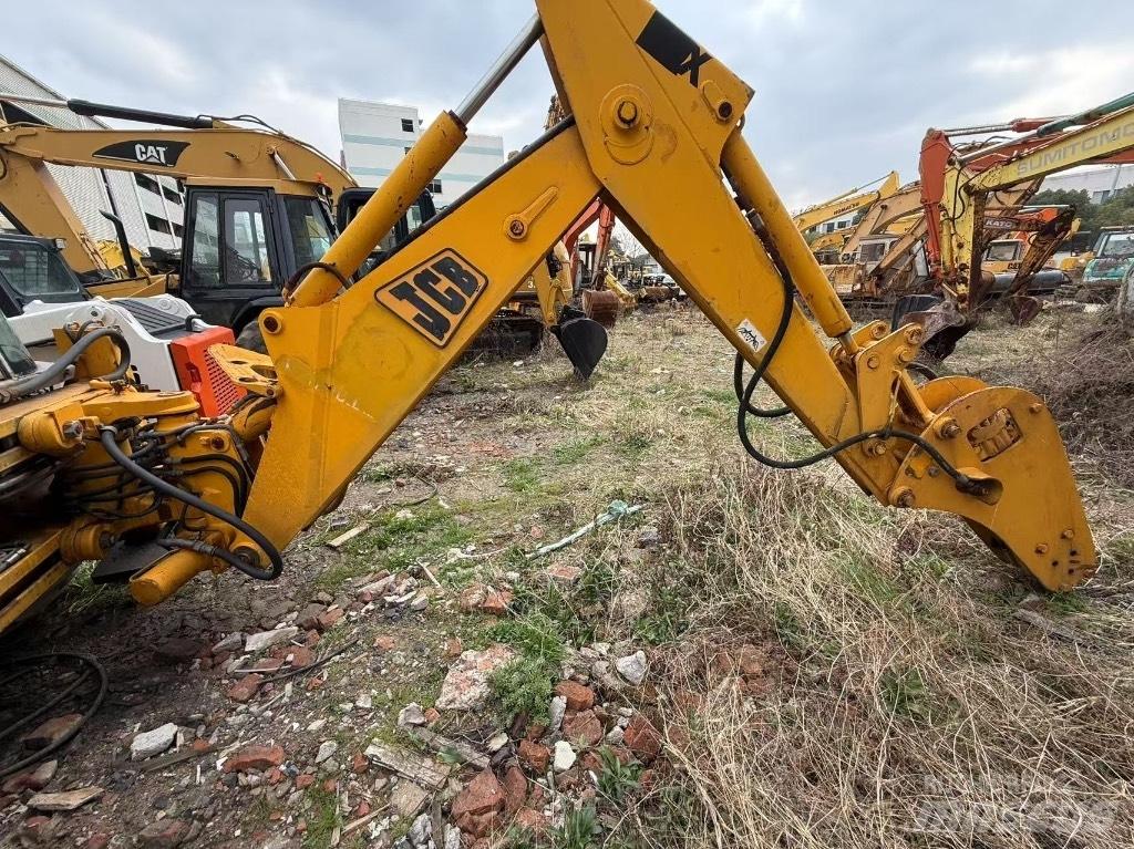 JCB 3 CX Kotrórakodók