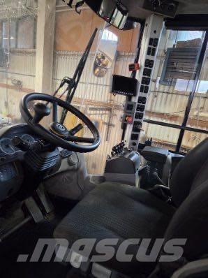 Volvo L 90 H Gumikerekes homlokrakodók