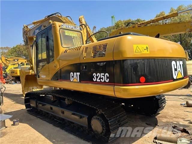 CAT 325 C Lánctalpas kotrók