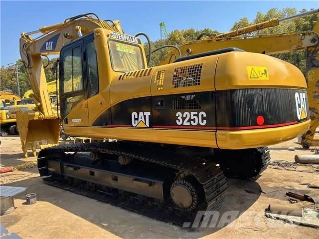 CAT 325 C Lánctalpas kotrók