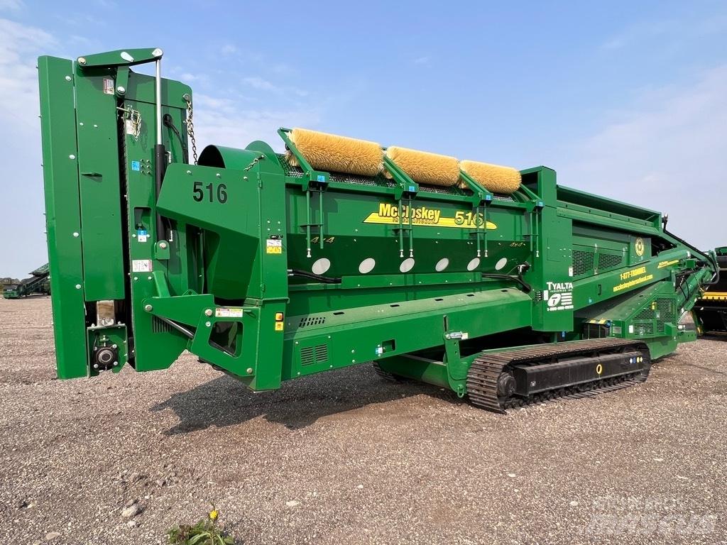 McCloskey 516RT Szitadobok