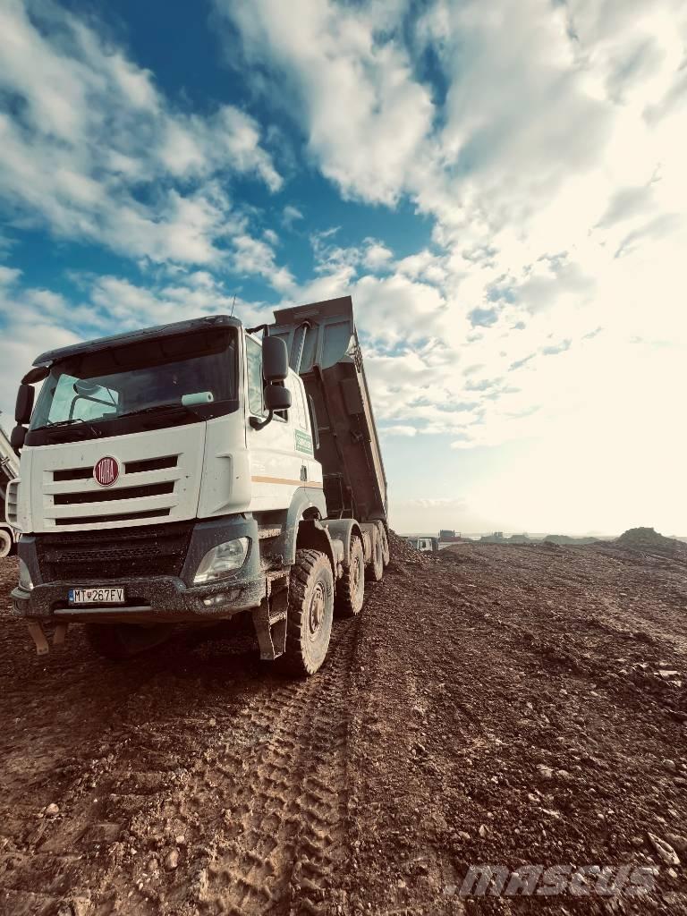 Tatra Phoenix Billenő teherautók