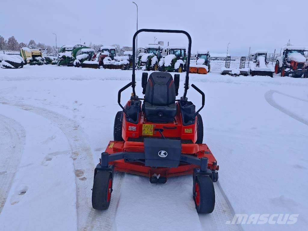 Kubota ZD 1211R Ráülős fűnyírók