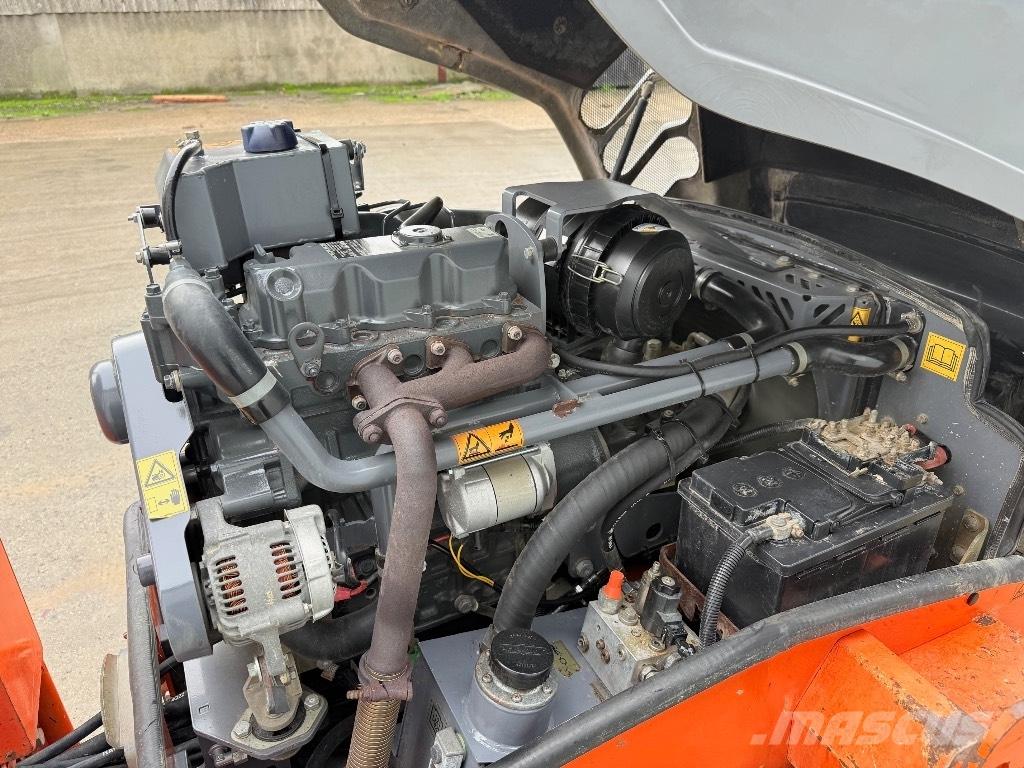 Hamm HD 12 VV Ikerdobos hengerek