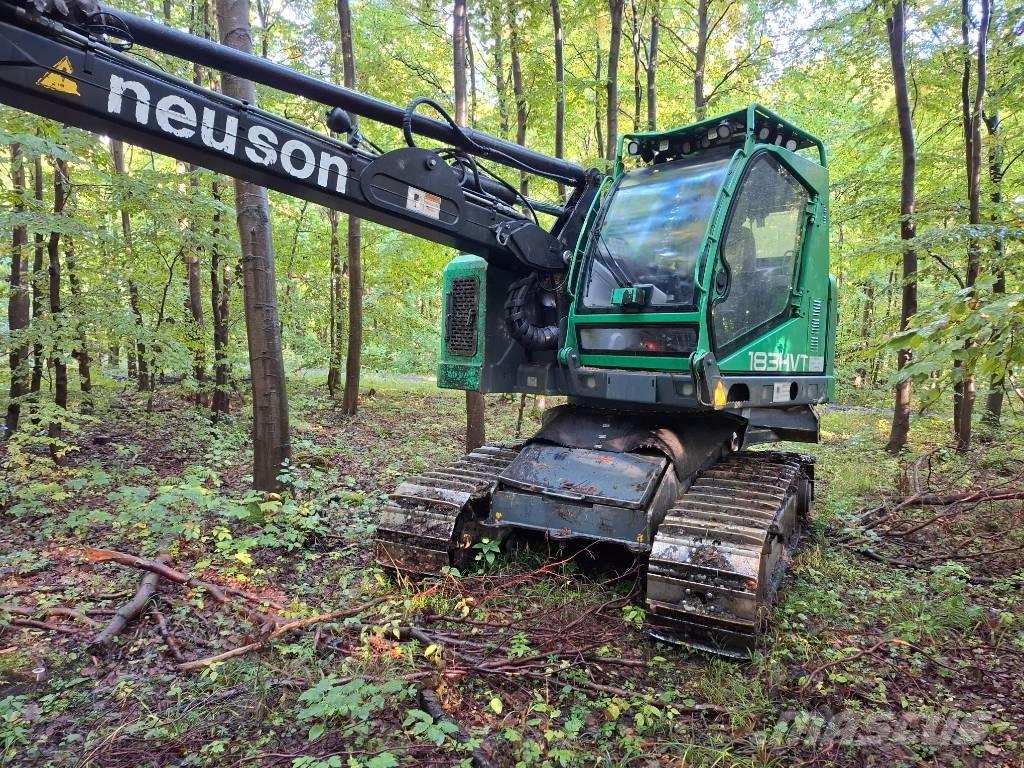 Neuson 183HVT Betakarítók