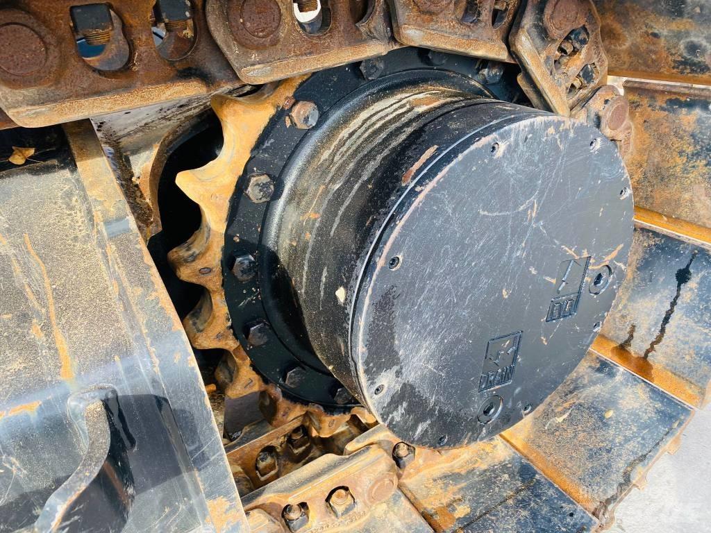 CAT 325 Lánctalpas kotrók