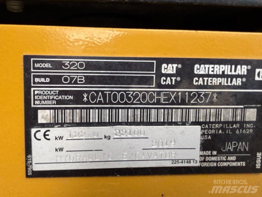 CAT 320 Lánctalpas kotrók